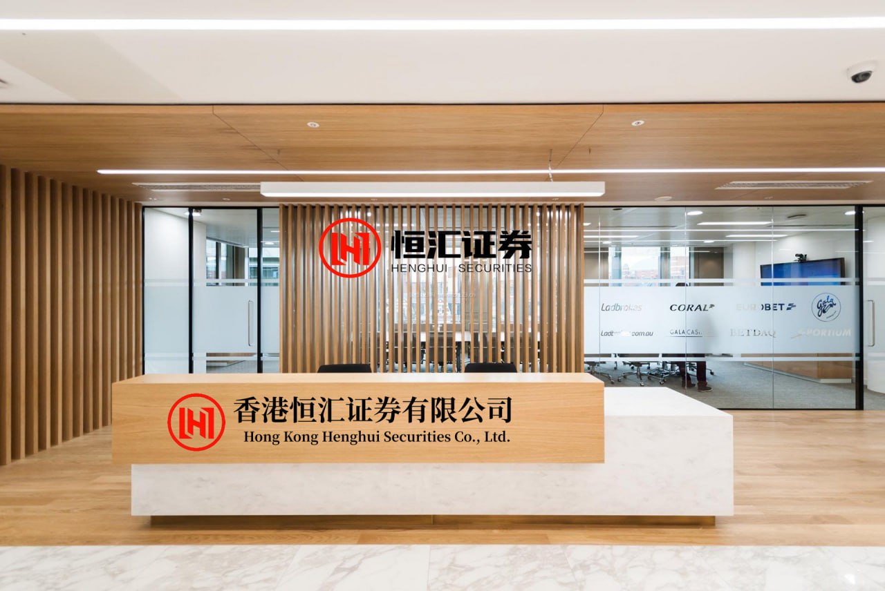 线下配资官网 26.8万买宾利 15万提保时捷 二手豪车价格彻底崩了？